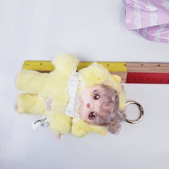 Wasami U girl - Key Chains Series Confirmed Open Box ZhiZhi Plush Doll - Picture 4 of 4